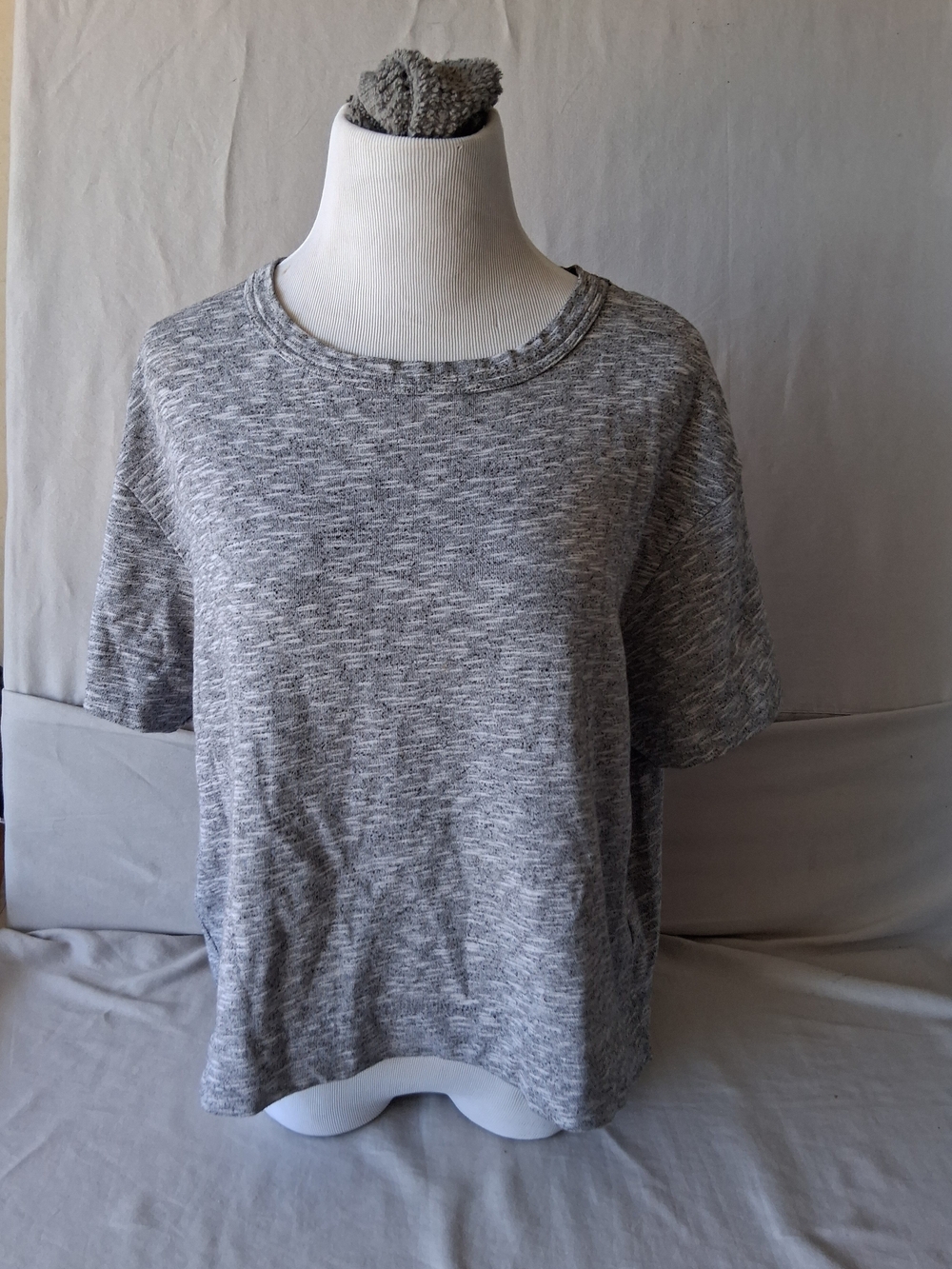 Victoria's Secret Gray Short Sleeve Exercise Top Women's  : Size Large